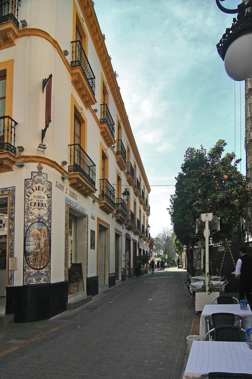 La Casa Del Conde Ybarra Apartment Sevilla Bagian luar foto