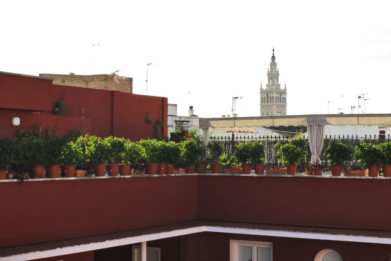 La Casa Del Conde Ybarra Apartment Sevilla Bagian luar foto